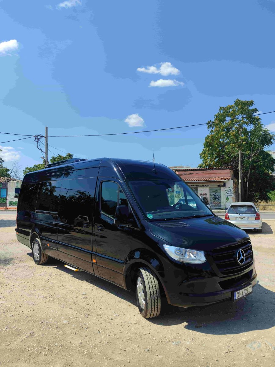 PREMIUM MINI BUS